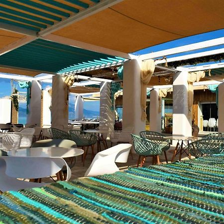 Marzi Beach And Bungalows Hotel Kokkonion Exterior photo