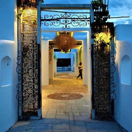 Marzi Beach And Bungalows Hotel Kokkonion Exterior photo