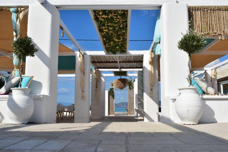 Marzi Beach And Bungalows Hotel Kokkonion Exterior photo