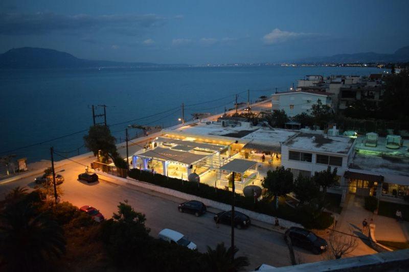 Marzi Beach And Bungalows Hotel Kokkonion Exterior photo