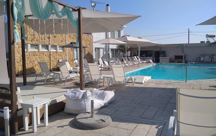 Marzi Beach And Bungalows Hotel Kokkonion Exterior photo